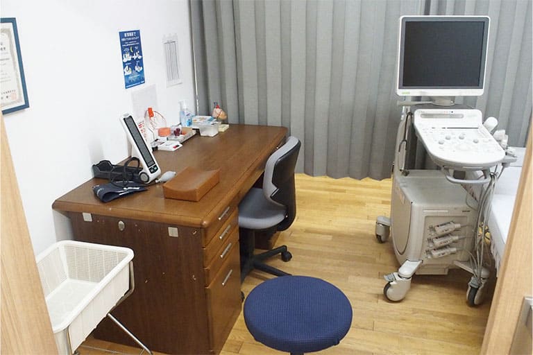 診察室2