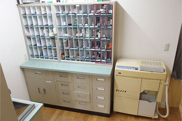 薬棚・分包機